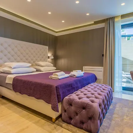 Lovely Apartment In Crikvenica With Sauna Appartamento